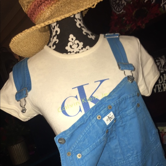 Calvin Klein turquoise bib overall shorts t-shirt - Picture 3 of 4
